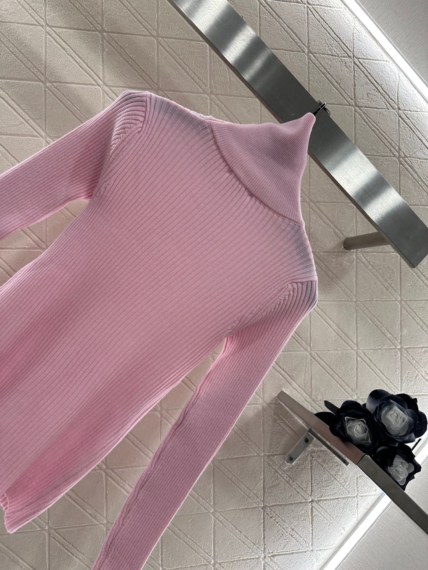25fw Slim fit high neck base shirt