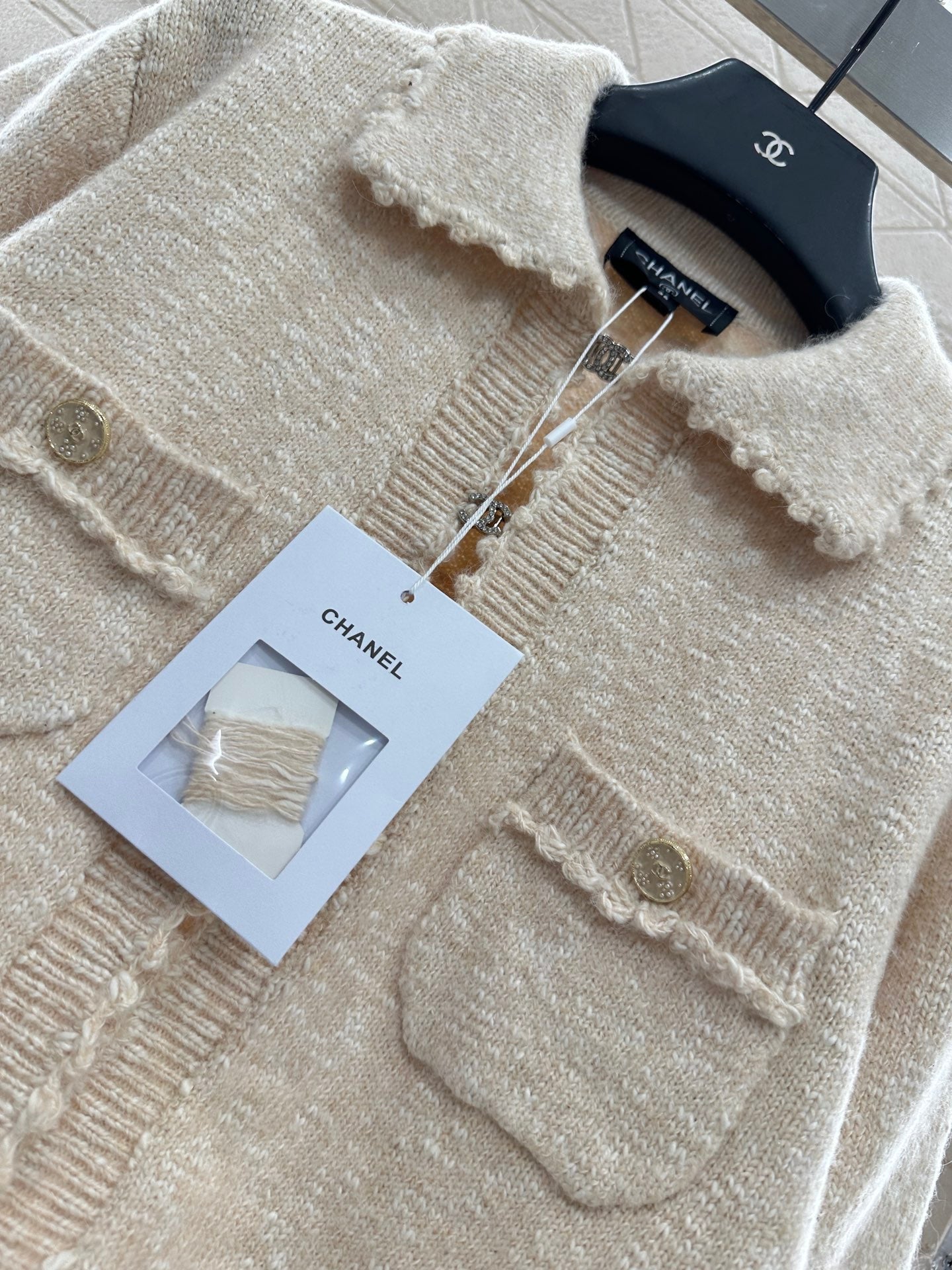 25fw Embroidered lace knitted cardigan