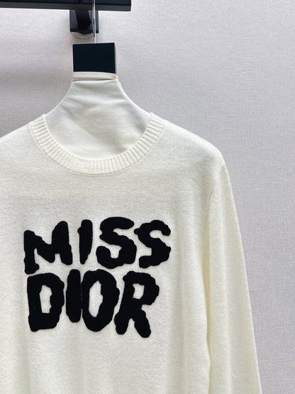 25fw 3D Embroidered Logo Sweater
