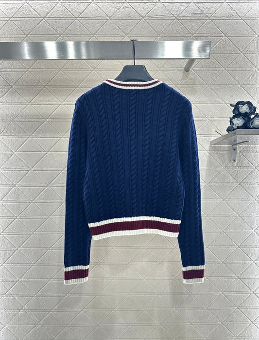 25fw Fried Dough Twists color contrast sweater