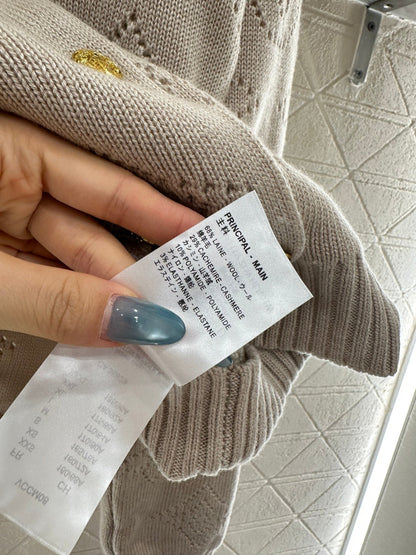 25fw Hollow knit breasted cardigan