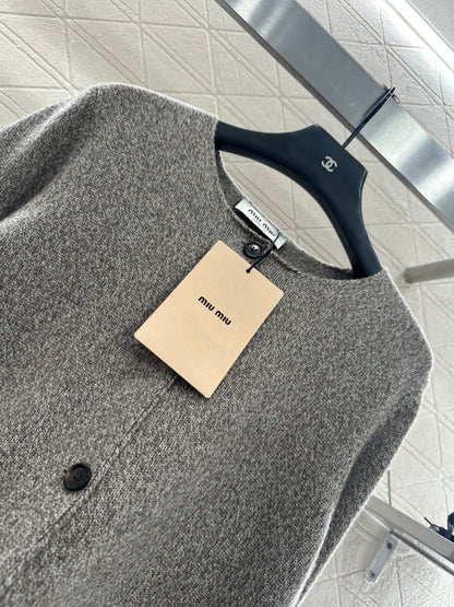 25fw Plain cardigan