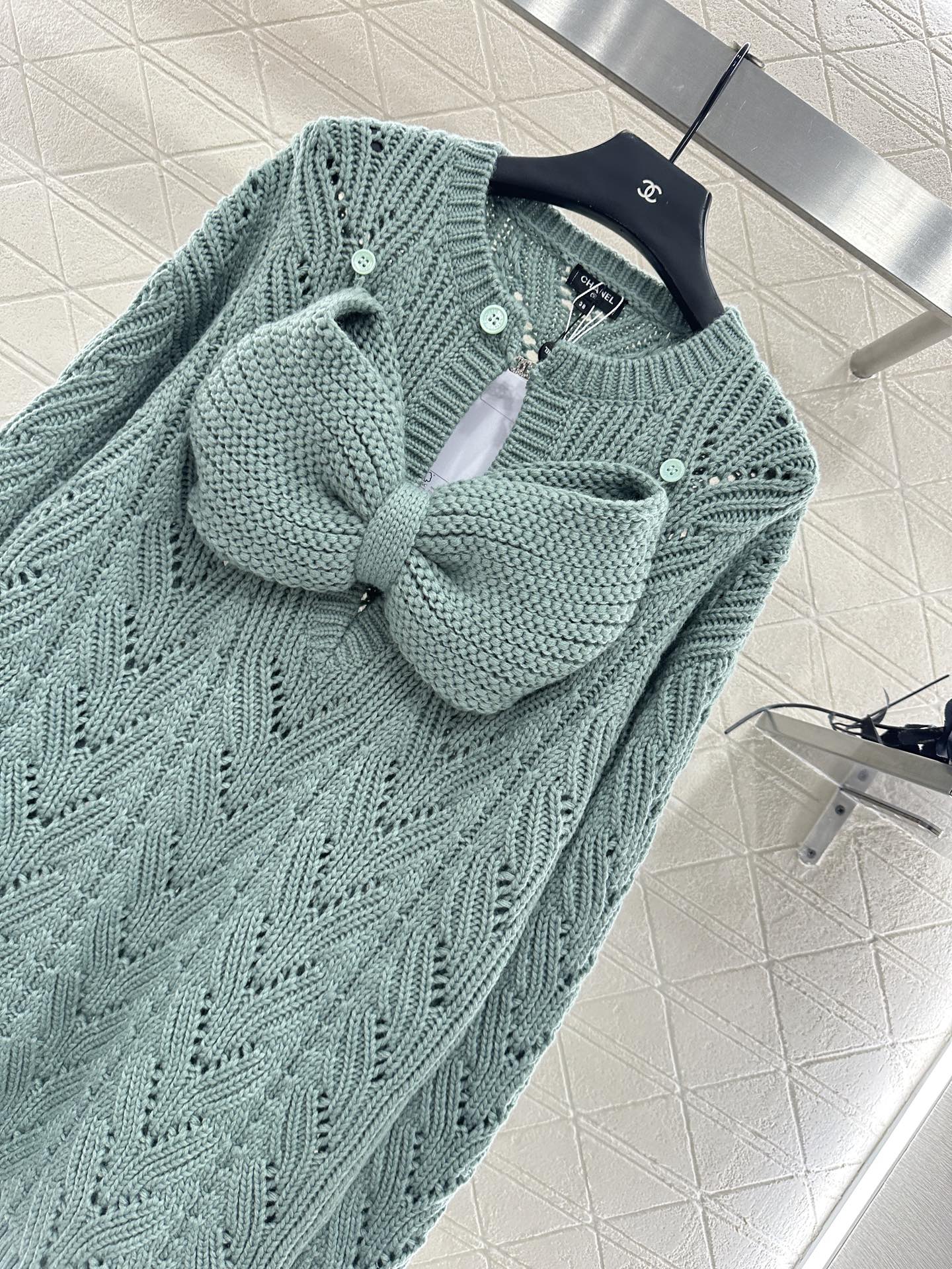 25fw Bow hollow knitted skirt