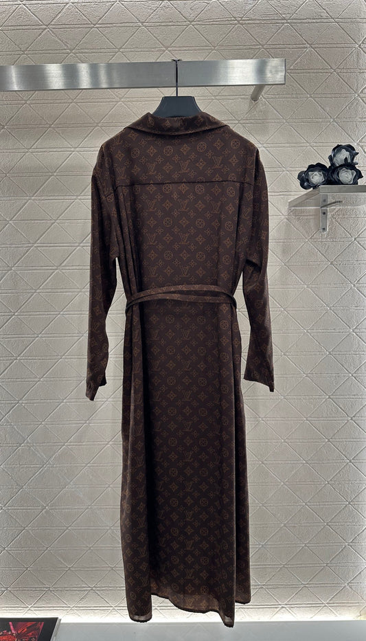 Printed belt lining dress