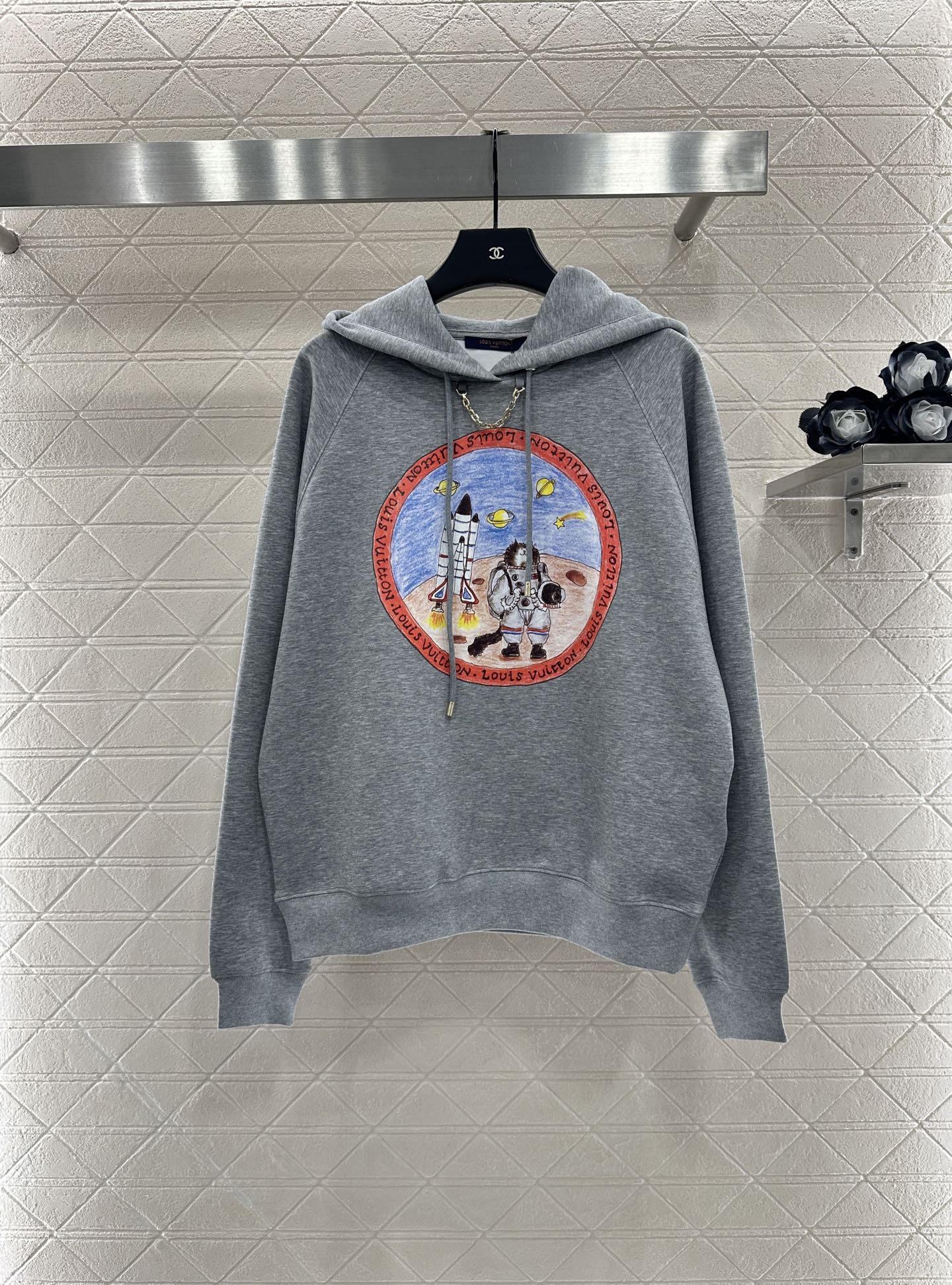 Hooded chain printed hoodie
