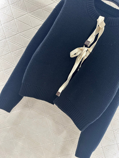 Round neck bow tie plain knit cardigan