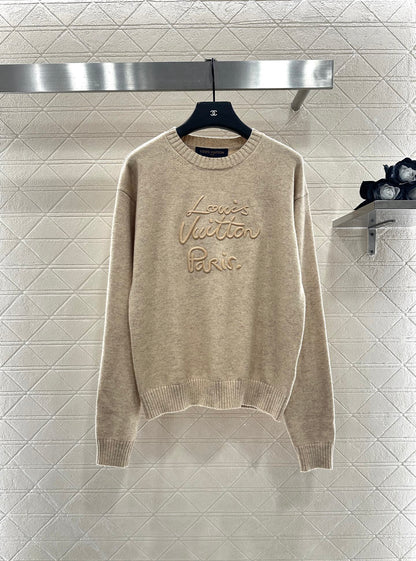 Simple letter pullover sweater