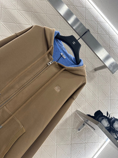 Wrong color hooded zipper jacket