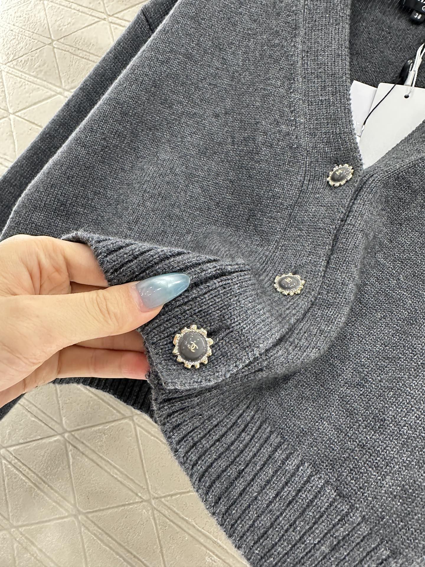 Double C heart letter knitted cardigan