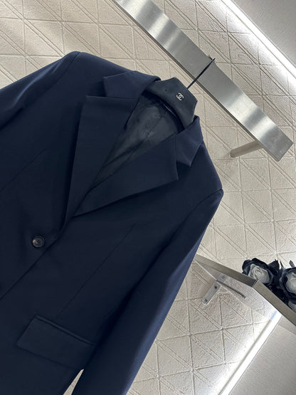 Front shoulder lapel suit jacket