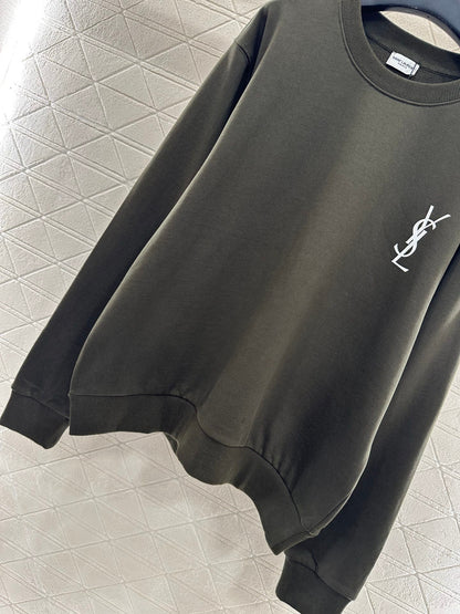 Round neck letter logo hoodie