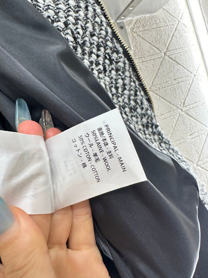 Splicing hooded woolen drawstring jacket