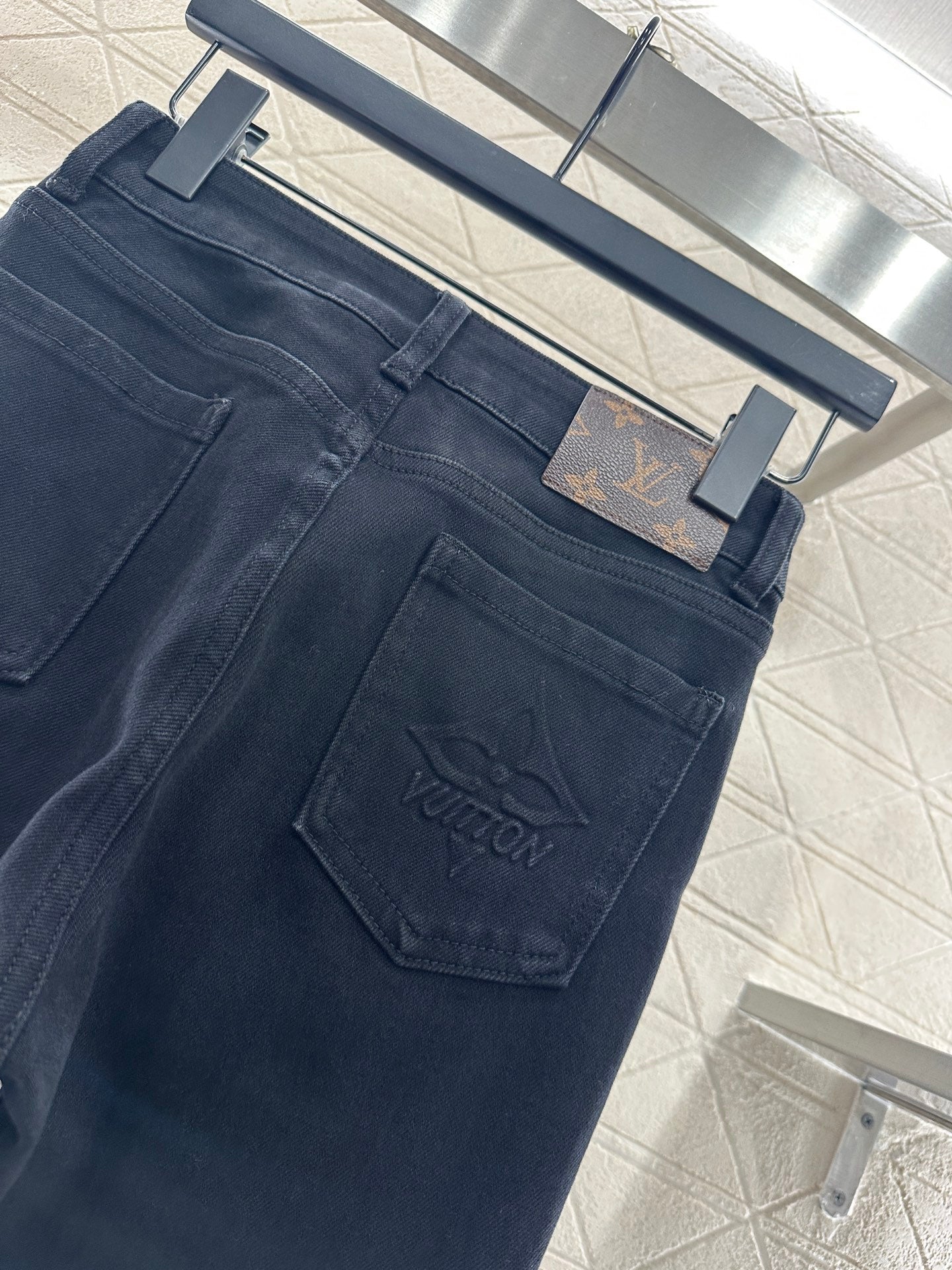 Leather label denim micro flared pants
