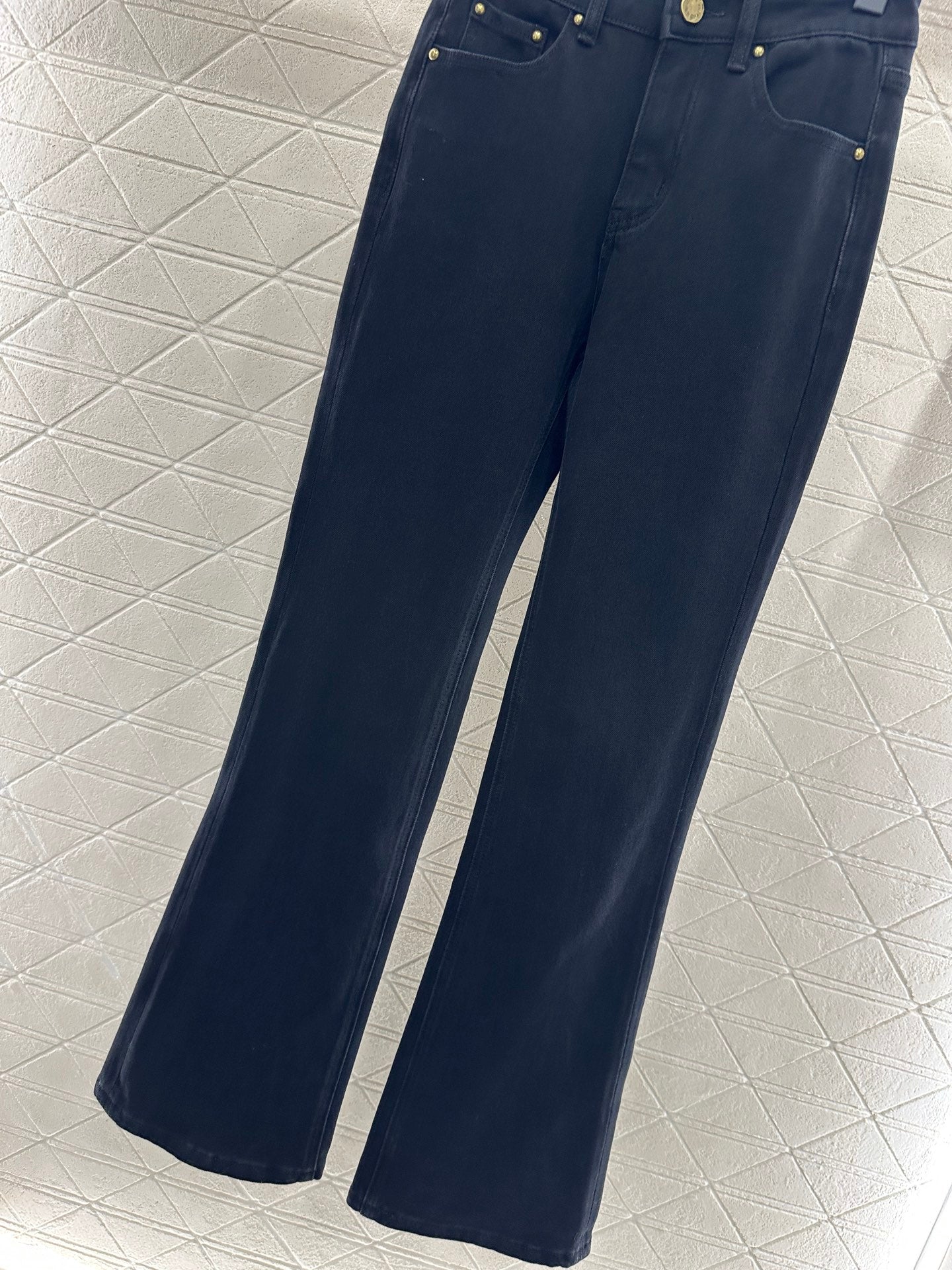 Leather label denim micro flared pants
