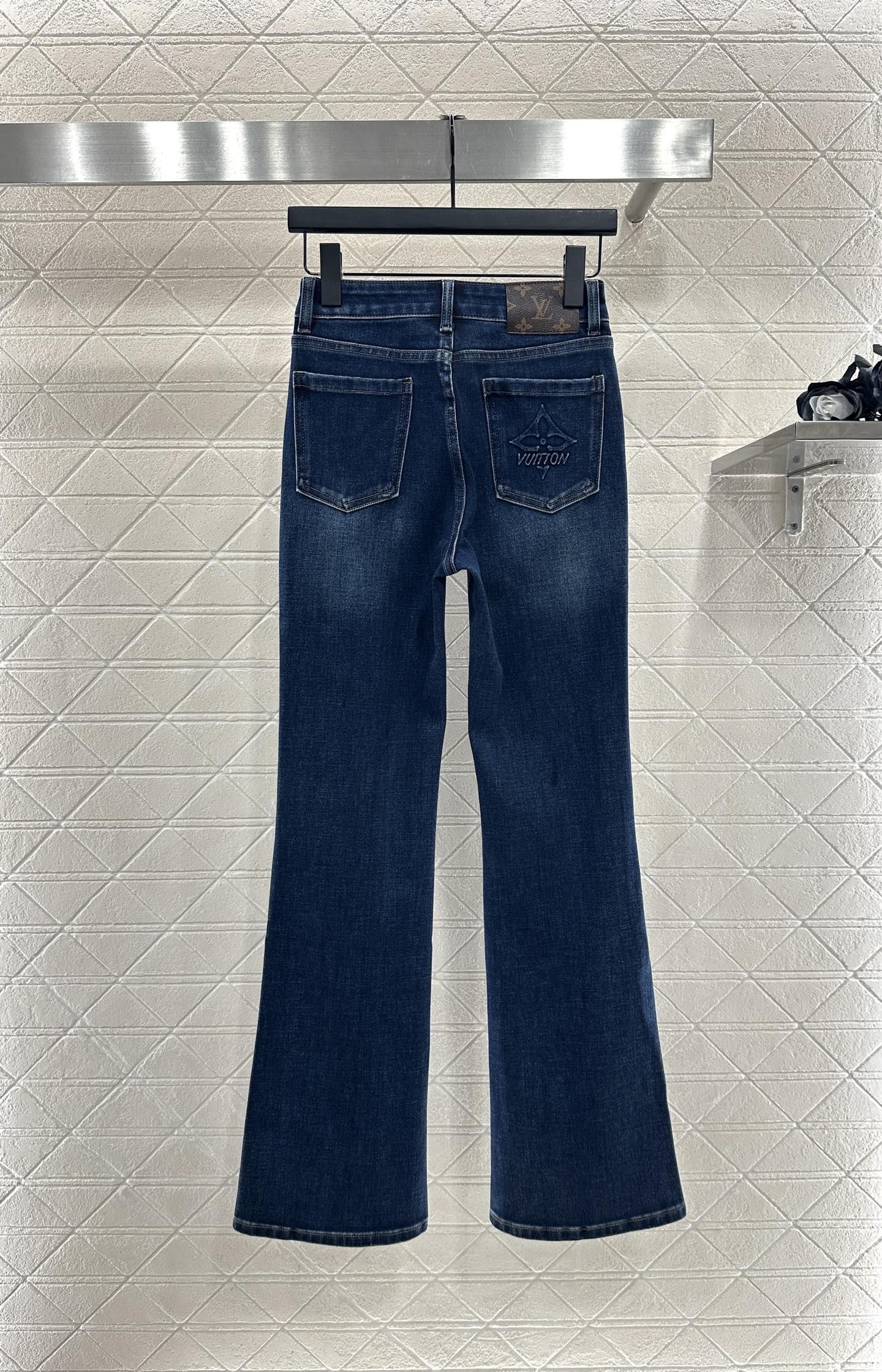 Leather label denim micro flared pants