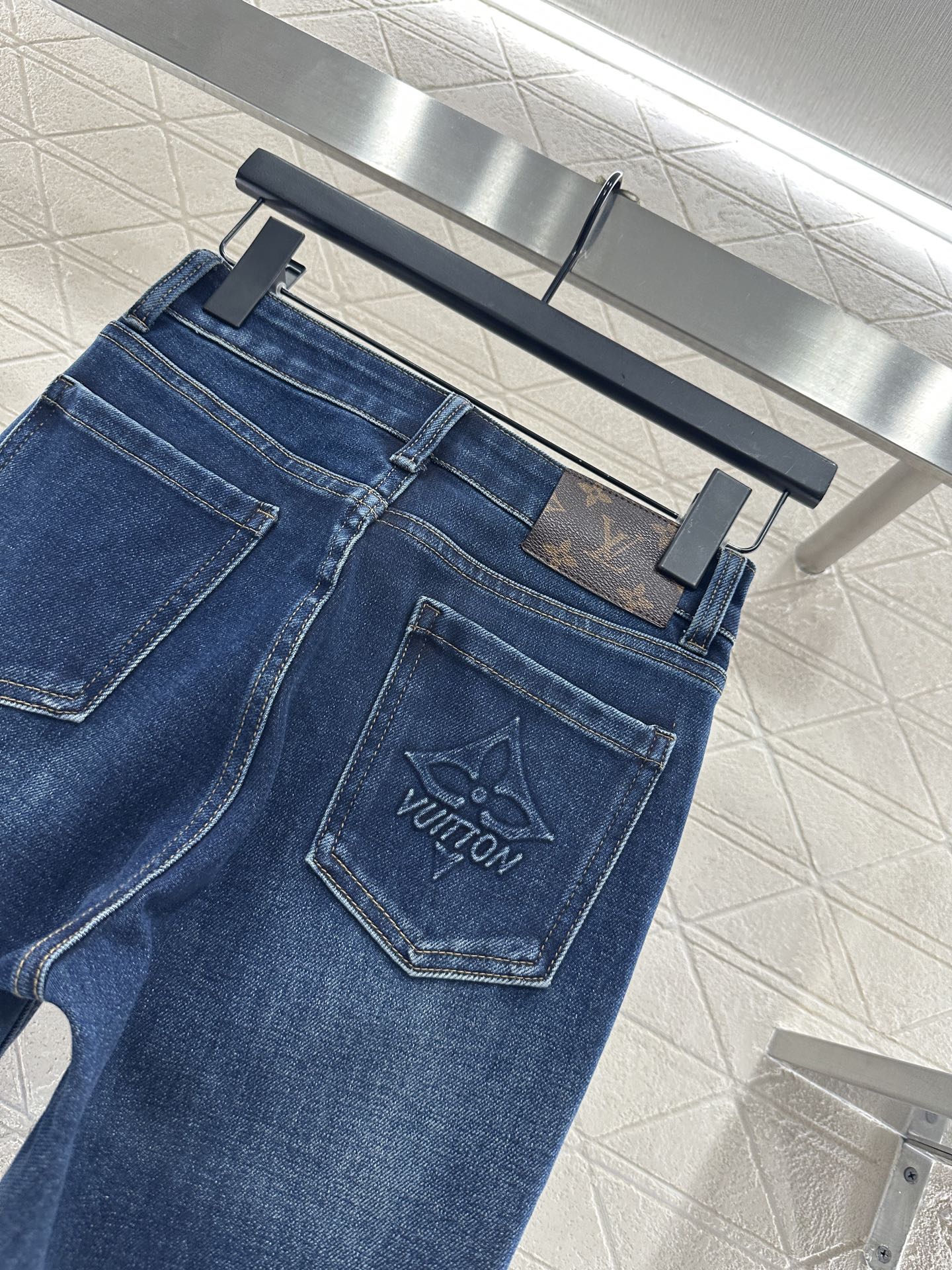 Leather label denim micro flared pants