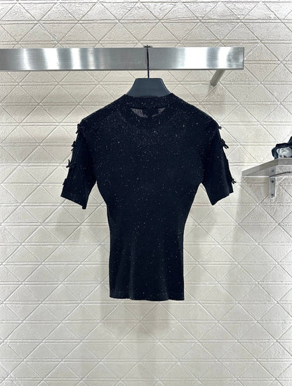 Camellia bead round neck short sleeved shirt