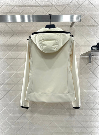 Splicing hooded down jacket
