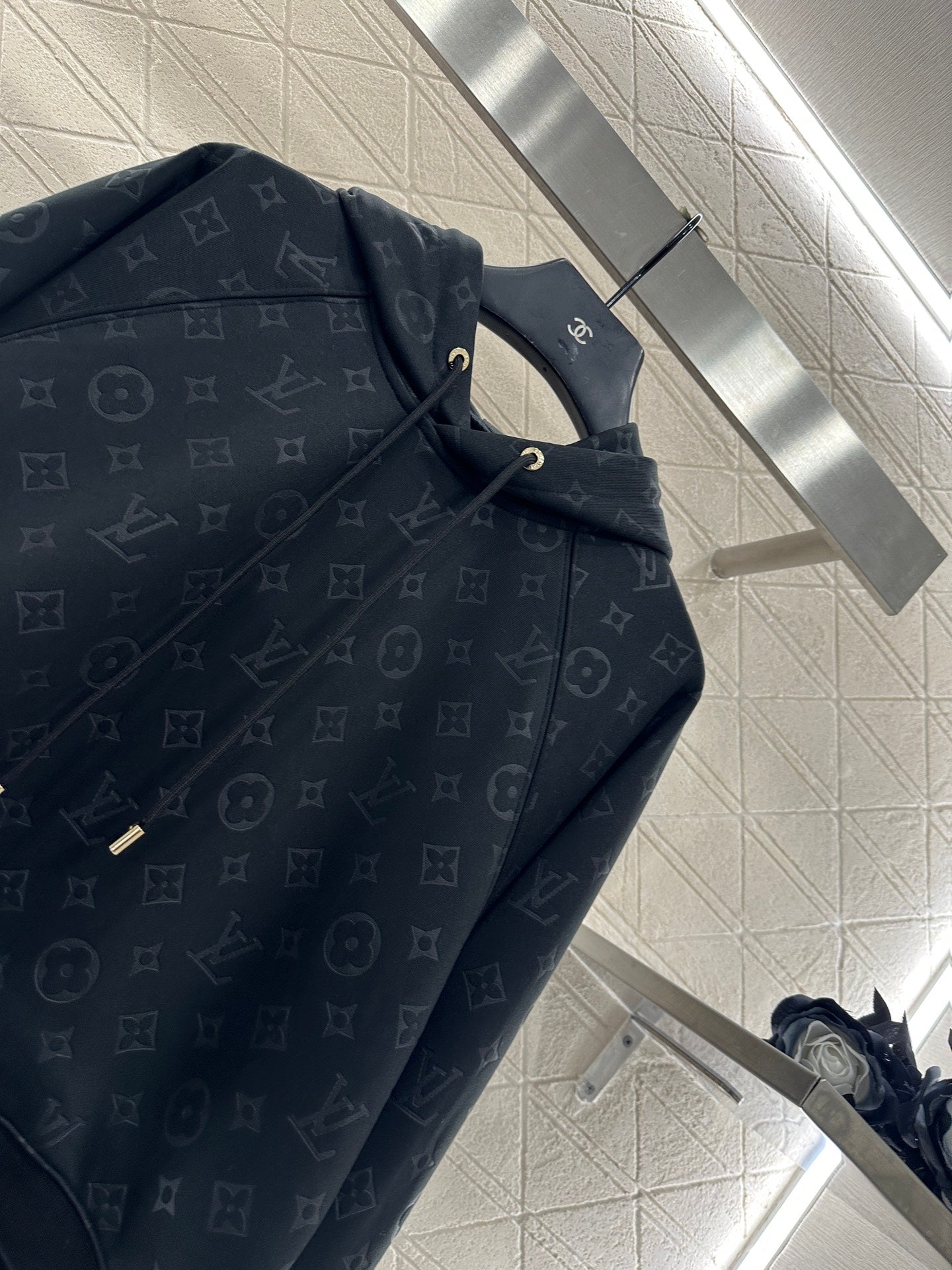 Jacquard suit
