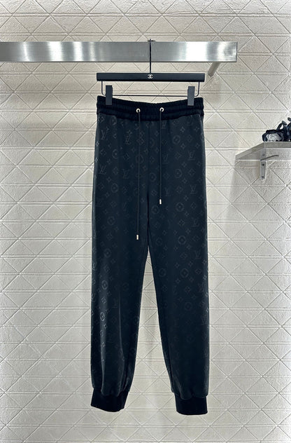 Jacquard suit