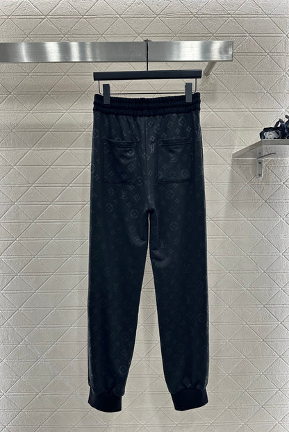 Jacquard suit