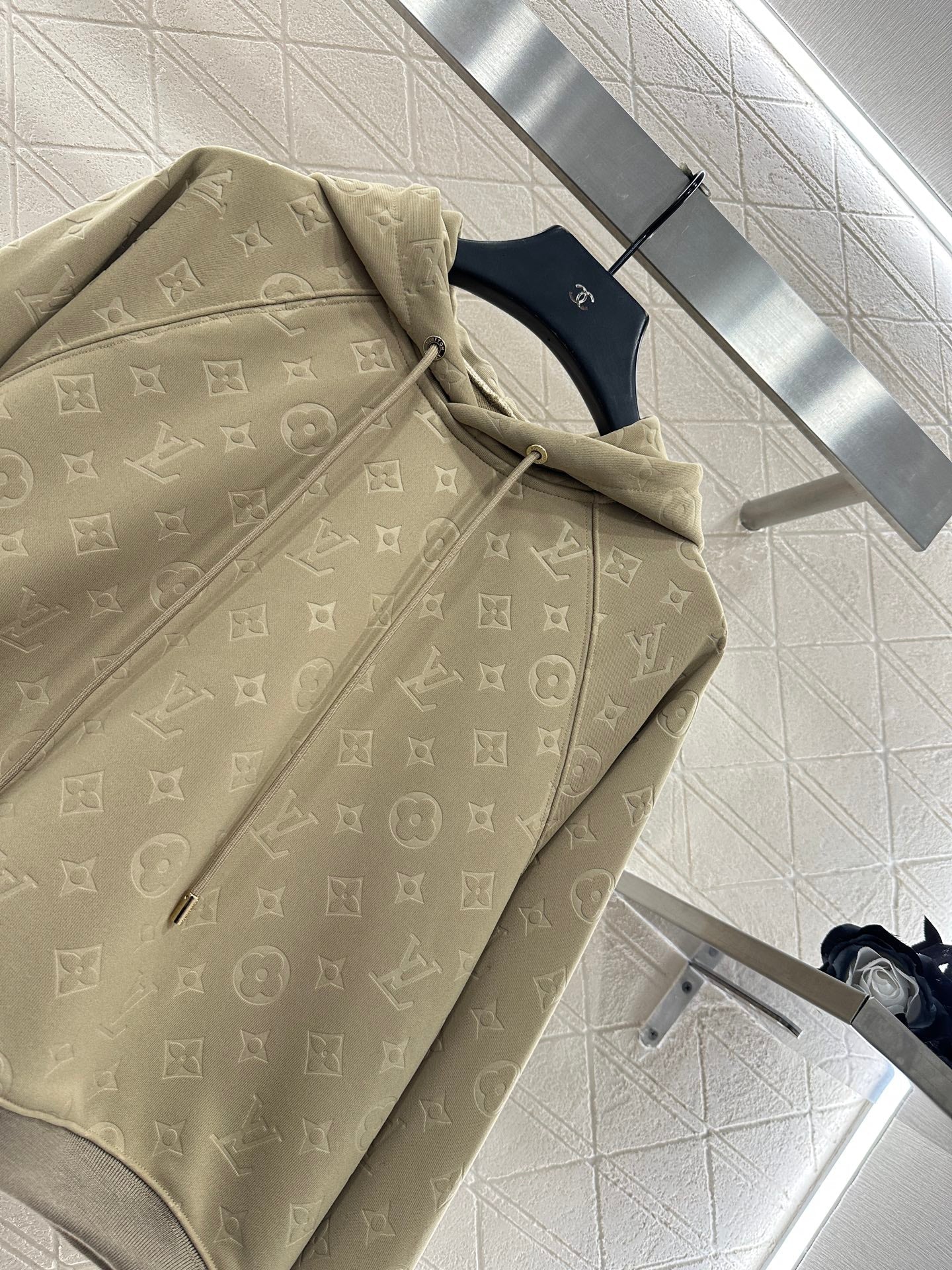 Jacquard suit