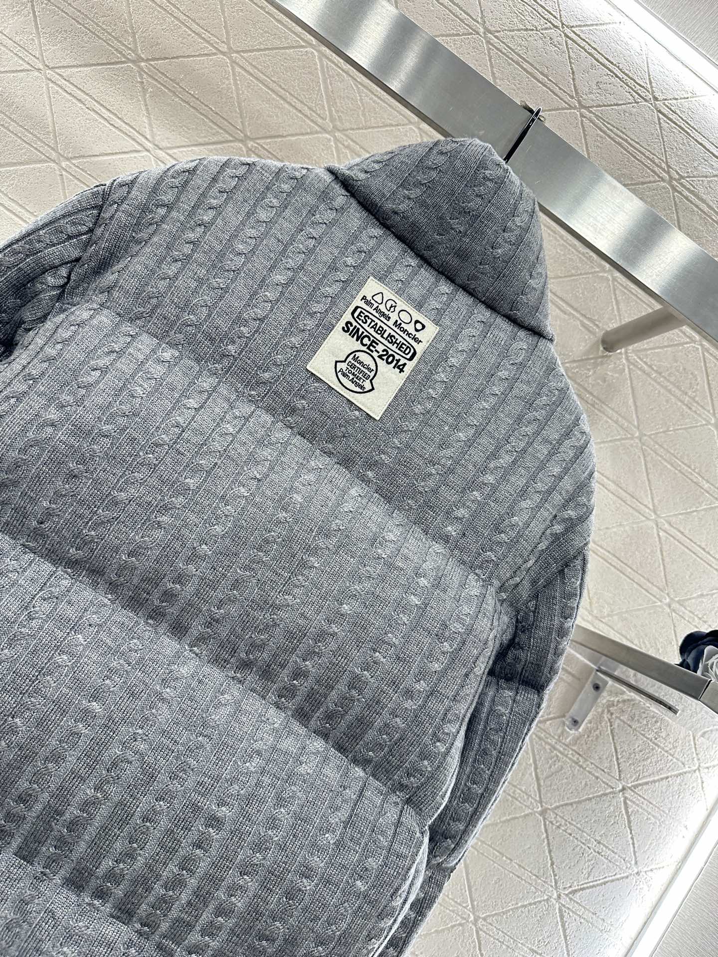 Standing collar down jacket
