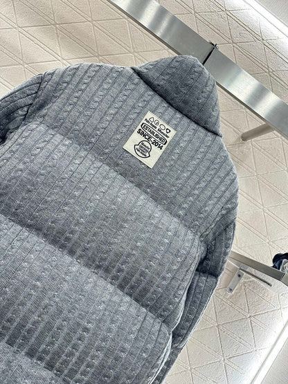 Standing collar down jacket