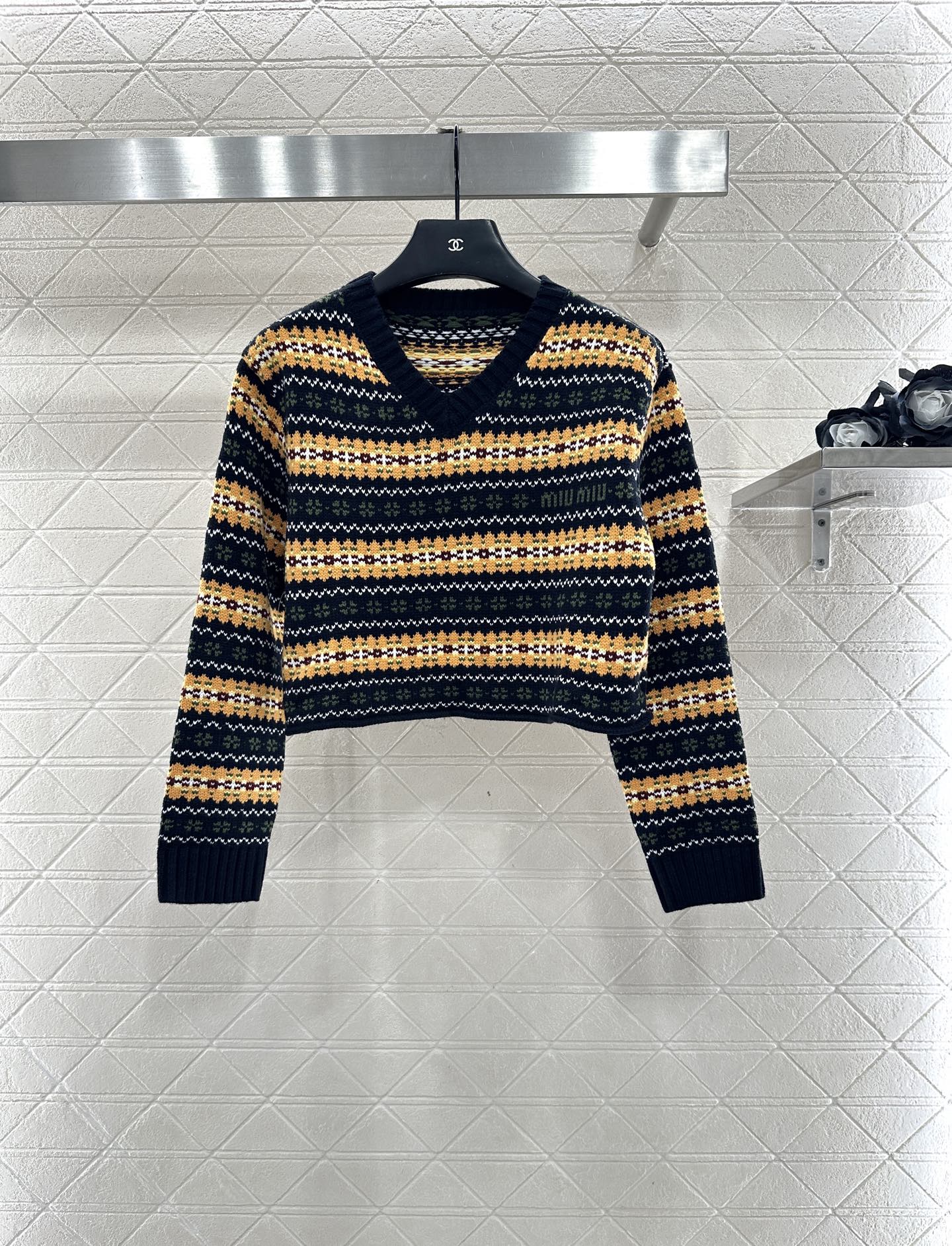 Short Knitted Top