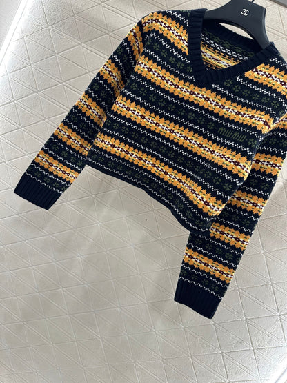 Short Knitted Top