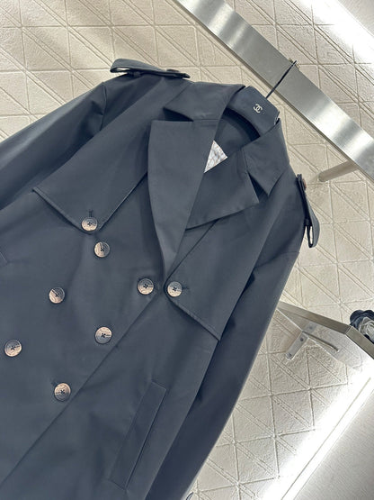 Belt length windbreaker jacket