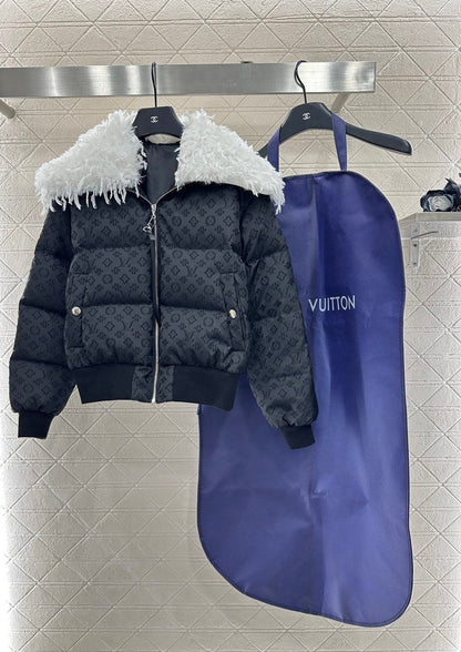 Detachable fur collar jacquard down jacket
