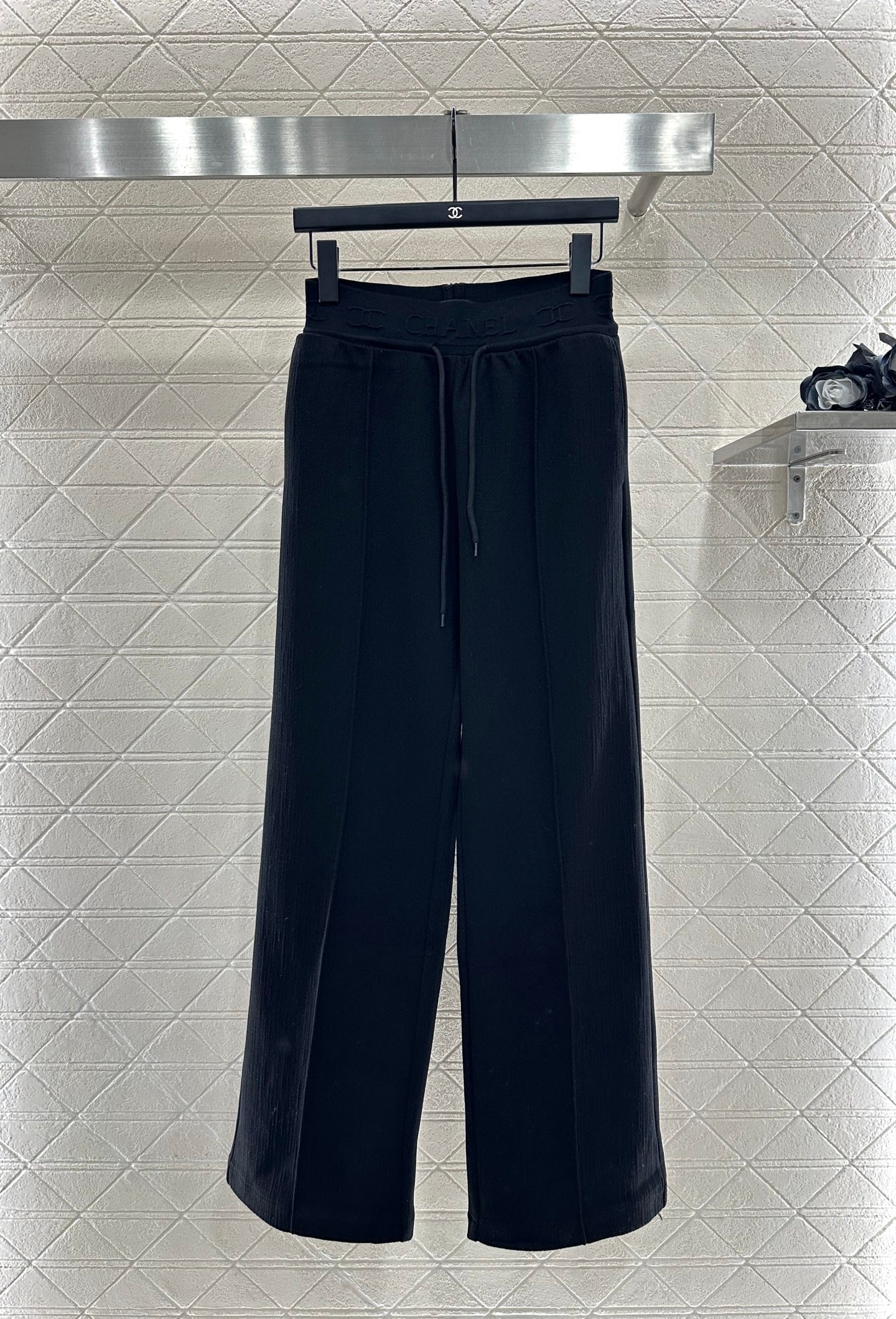 wide-leg pants