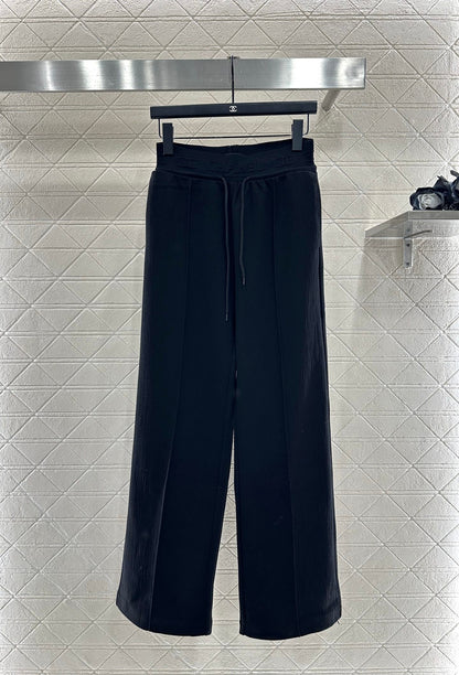 wide-leg pants