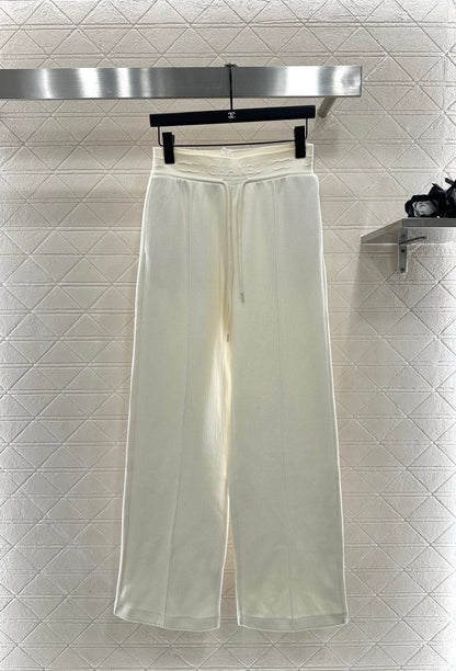 wide-leg pants