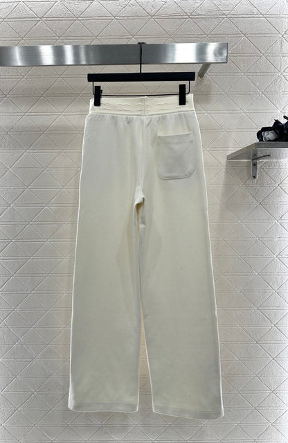 wide-leg pants