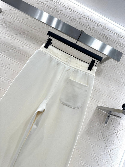 wide-leg pants