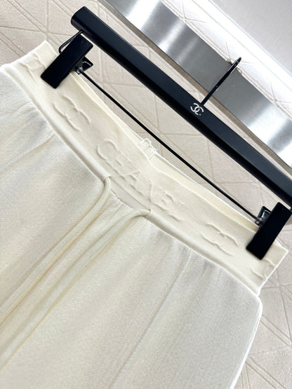 wide-leg pants