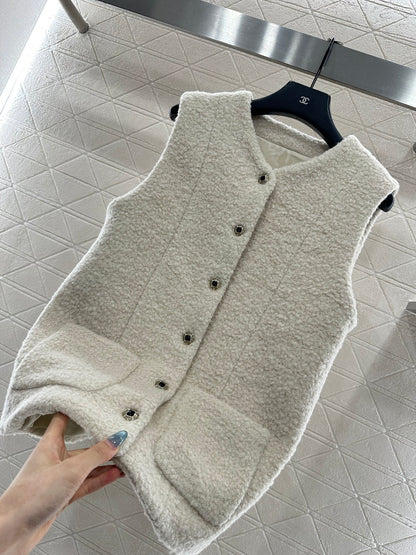 Pullover vest
