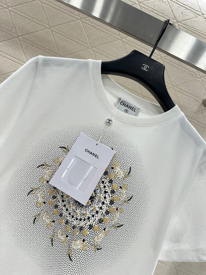 Embroidered Double C Logo 𝑇𝑒𝑒