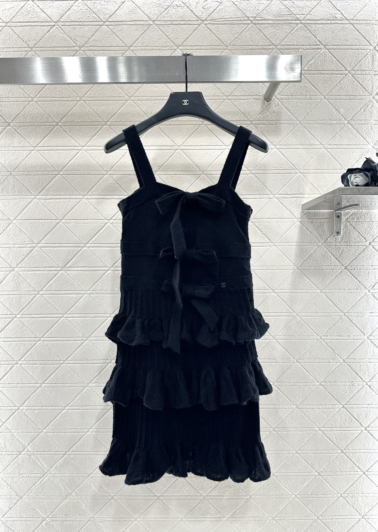 Layered cake bow knitted camisole skirt