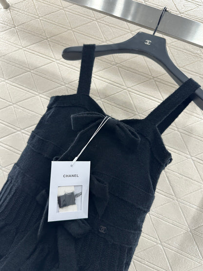 Layered cake bow knitted camisole skirt