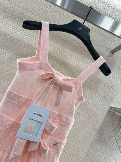 Layered cake bow knitted camisole skirt