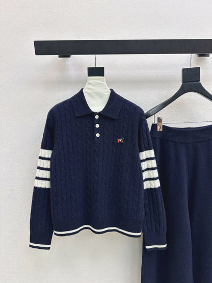 knitted set