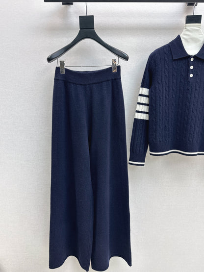 knitted set