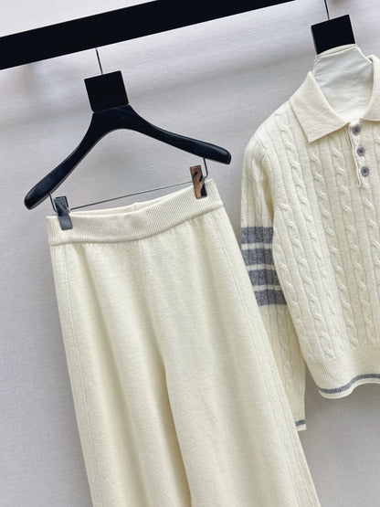 knitted set