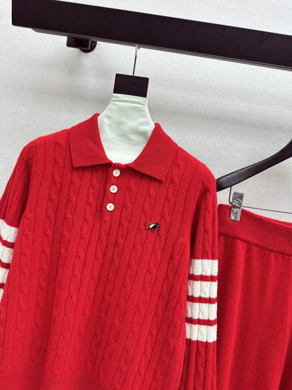 knitted set