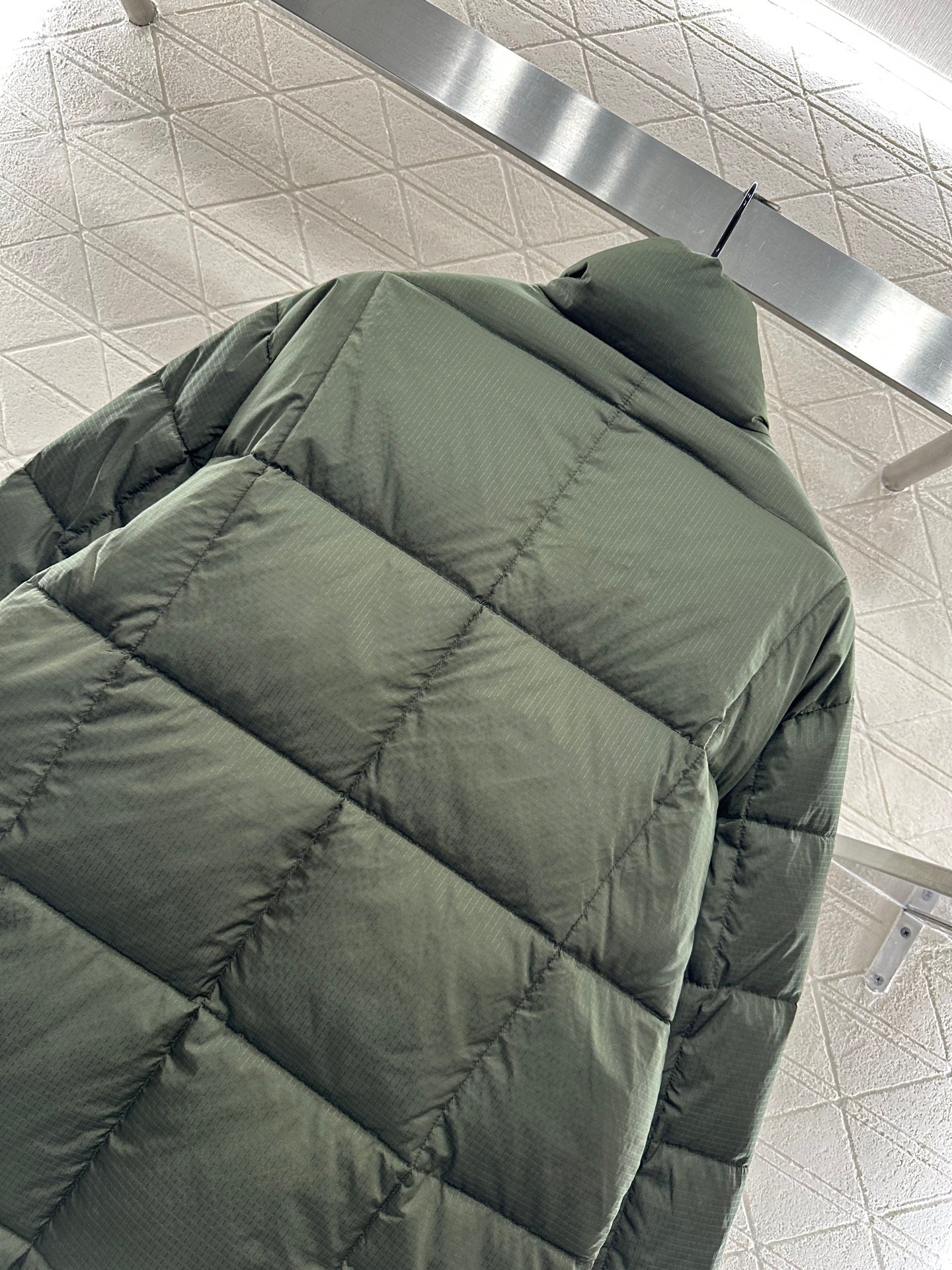 Leather buckle stand up collar down jacket