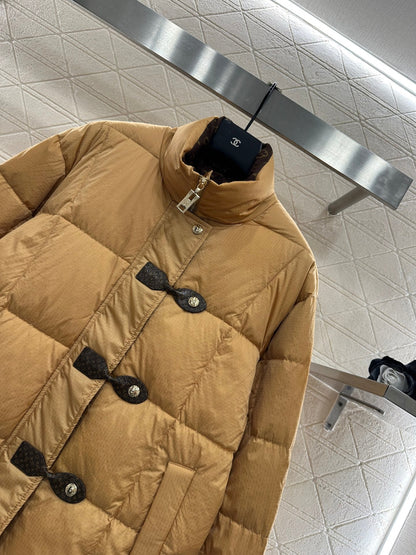 Leather buckle stand up collar down jacket