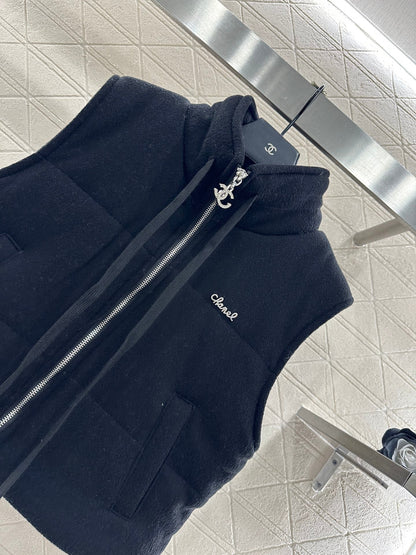 Hooded wool suit